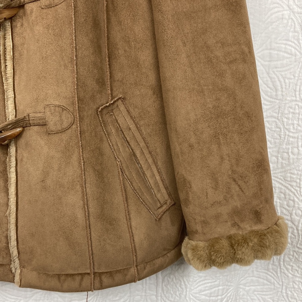 Braetan Women’s Tan Faux Shearling Toggle Coat sz Large - Picture 6 of 14